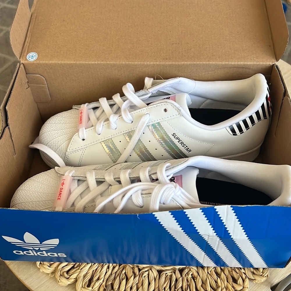 New never worn. Adidas.